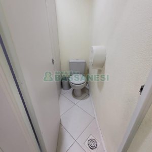 Predio com 400m², 2 vagas, no bairro Santa Catarina em Caxias do Sul para Alugar