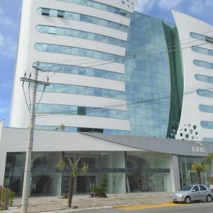 Loja com 370m², no bairro Villagio Iguatemi em Caxias do Sul para Comprar