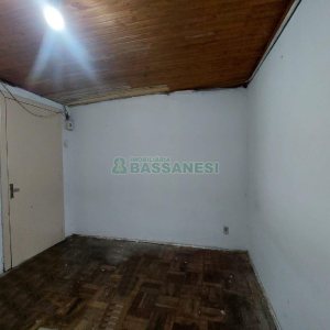 Apartamento com 70m², 2 dormitórios, no bairro Centro em Caxias do Sul para Alugar