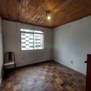 Apartamento com 70m², 2 dormitórios, no bairro Centro em Caxias do Sul para Alugar