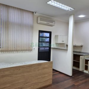 Loja com 198m², 2 vagas, no bairro Centro em Caxias do Sul para Alugar ou Comprar