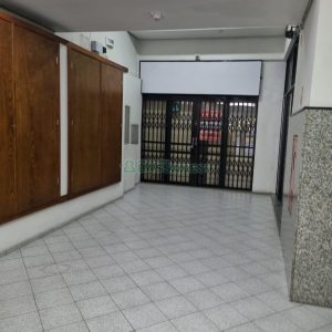 Loja com 198m², 2 vagas, no bairro Centro em Caxias do Sul para Alugar ou Comprar