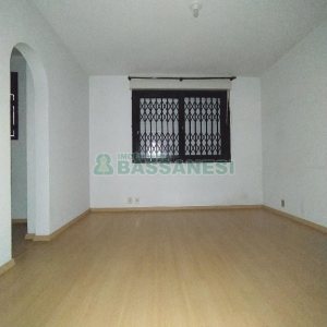 Apartamento com 112m², 3 dormitórios, 2 vagas, no bairro Centro em Caxias do Sul para Comprar