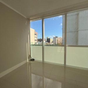 Sala com 59m², 1 vaga, no bairro São Pelegrino em Caxias do Sul para Alugar ou Comprar