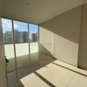 Sala com 59m², 1 vaga, no bairro São Pelegrino em Caxias do Sul para Alugar ou Comprar