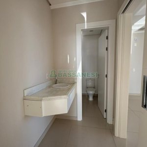 Sala com 59m², 1 vaga, no bairro São Pelegrino em Caxias do Sul para Alugar ou Comprar