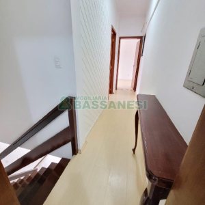 Apartamento com 77m², 2 dormitórios, 1 vaga, no bairro Centro em Caxias do Sul para Alugar