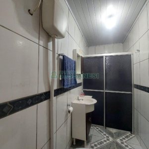 Chácara com 210m², 4 dormitórios, 4 vagas, no bairro 3 Legua em Caxias do Sul para Comprar