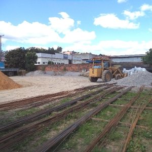Terreno com 384m², no bairro São José em Caxias do Sul para Alugar ou Comprar
