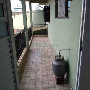 Casa com 412m², 7 dormitórios, 6 vagas, no bairro Jardim das Hortências em Caxias do Sul para Comprar