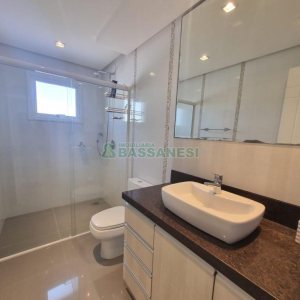 Apto Mobiliado com 100m², 2 dormitórios, 1 vaga, no bairro Santa Catarina em Caxias do Sul para Alugar