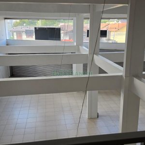 Loja com 570m², no bairro Esplanada em Caxias do Sul para Alugar