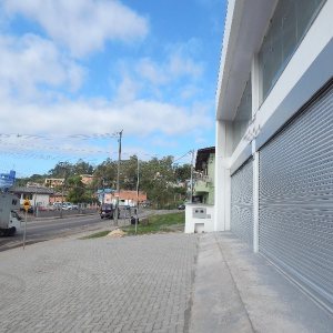 Loja com 570m², no bairro Esplanada em Caxias do Sul para Alugar