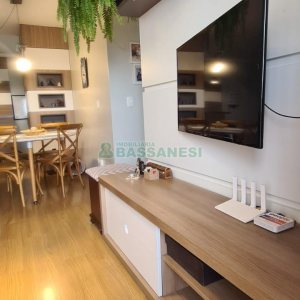 Apto Mobiliado com 77m², 3 dormitórios, 2 vagas, no bairro Pio X em Caxias do Sul para Alugar ou Comprar