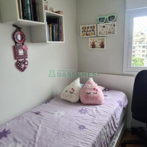 Apto Mobiliado com 77m², 3 dormitórios, 2 vagas, no bairro Pio X em Caxias do Sul para Alugar ou Comprar