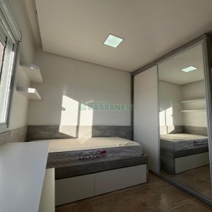 Apto Mobiliado com 101m², 3 dormitórios, 2 vagas, no bairro Universitário em Caxias do Sul para Alugar