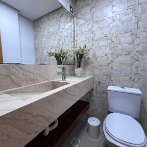 Apto Mobiliado com 101m², 3 dormitórios, 2 vagas, no bairro Universitário em Caxias do Sul para Alugar