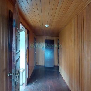 Casa com 166m², 2 dormitórios, 1 vaga, no bairro Rio Branco em Caxias do Sul para Comprar