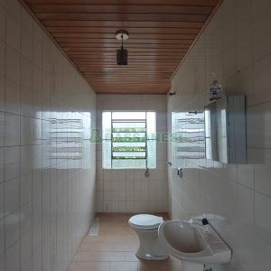 Casa com 166m², 2 dormitórios, 1 vaga, no bairro Rio Branco em Caxias do Sul para Comprar
