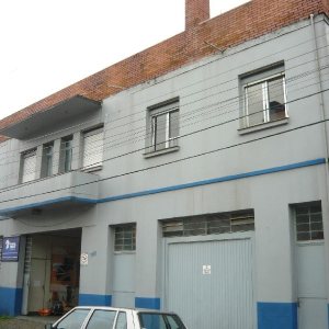Pavilhão com 1000m², no bairro Centro em Caxias do Sul para Comprar