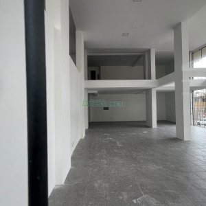Sala, no bairro Centro em Caxias do Sul para Alugar