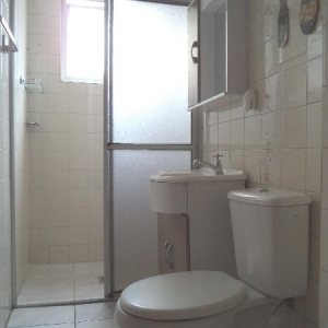 Apartamento com 56m², 2 dormitórios, 1 vaga, no bairro Centro em Caxias do Sul para Comprar