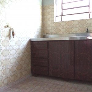 Casa com 66m², 3 dormitórios, no bairro Rio Branco em Caxias do Sul para Alugar