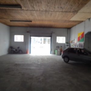 Pavilhão com 563m², no bairro São Pelegrino em Caxias do Sul para Comprar