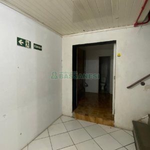Loja com 456m², no bairro Centro em Caxias do Sul para Alugar