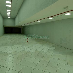 Loja com 456m², no bairro Centro em Caxias do Sul para Alugar