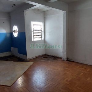 Loja com 456m², no bairro Centro em Caxias do Sul para Alugar