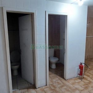 Loja com 456m², no bairro Centro em Caxias do Sul para Alugar