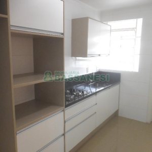 Apartamento com 61m², 2 dormitórios, no bairro Centro em Caxias do Sul para Comprar