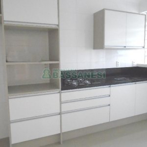 Apartamento com 61m², 2 dormitórios, no bairro Centro em Caxias do Sul para Comprar