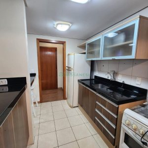 Apto Mobiliado com 59m², 1 dormitório, 1 vaga, no bairro Centro em Caxias do Sul para Comprar