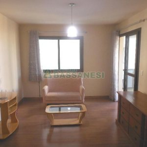 Apto Mobiliado com 59m², 1 dormitório, 1 vaga, no bairro Centro em Caxias do Sul para Comprar