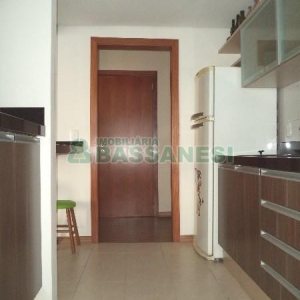 Apto Mobiliado com 59m², 1 dormitório, 1 vaga, no bairro Centro em Caxias do Sul para Comprar