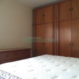 Apto Mobiliado com 59m², 1 dormitório, 1 vaga, no bairro Centro em Caxias do Sul para Comprar