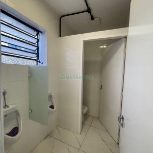 Sala com 250m², no bairro São Pelegrino em Caxias do Sul para Alugar