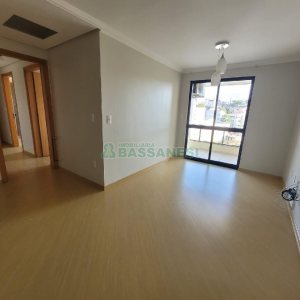 Cobertura com 195m², 4 dormitórios, 4 vagas, no bairro Pio X em Caxias do Sul para Comprar