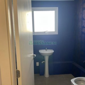 Loja com 370m², 2 vagas, no bairro Santa Catarina em Caxias do Sul para Alugar