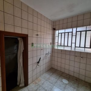 Casa com 184m², 3 dormitórios, 2 vagas, no bairro Panazzolo em Caxias do Sul para Alugar ou Comprar