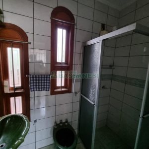 Casa com 184m², 3 dormitórios, 2 vagas, no bairro Panazzolo em Caxias do Sul para Alugar ou Comprar