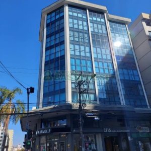 Sala Mobiliada com 95m², no bairro Centro em Caxias do Sul para Alugar