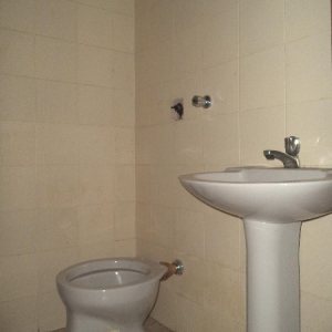 Loja com 30m², no bairro De Lazzer em Caxias do Sul para Alugar