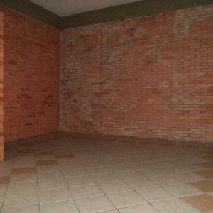 Loja com 30m², no bairro De Lazzer em Caxias do Sul para Alugar