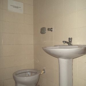 Loja com 30m², no bairro De Lazzer em Caxias do Sul para Alugar