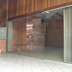 Loja com 30m², no bairro De Lazzer em Caxias do Sul para Alugar
