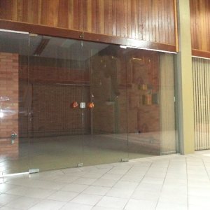 Loja com 30m², no bairro De Lazzer em Caxias do Sul para Alugar