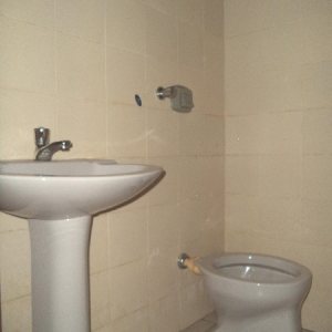 Loja com 30m², no bairro De Lazzer em Caxias do Sul para Alugar